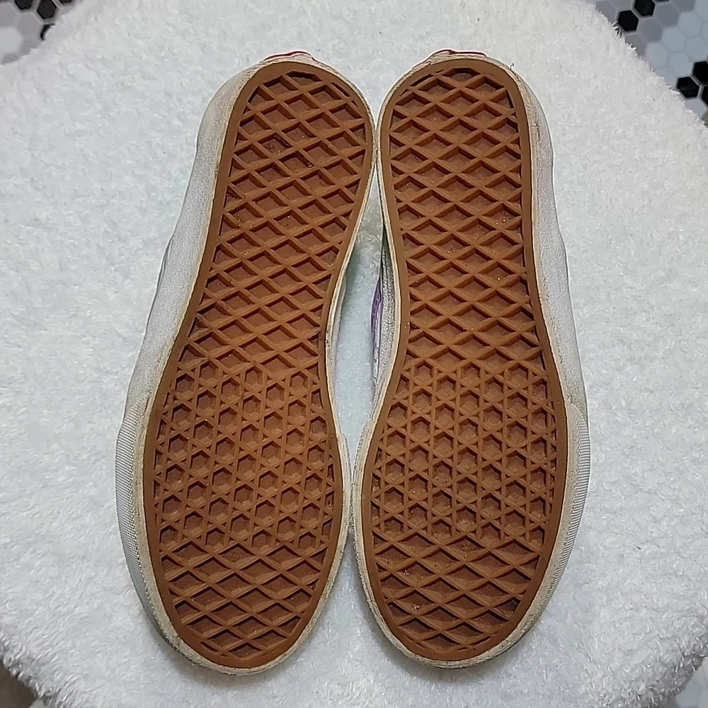 Llama Vans - Picture 3 of 5